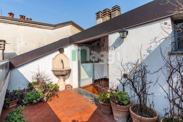 appartamento in vendita a Milano in zona Sempione