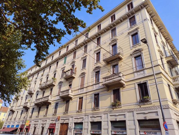 appartamento in vendita a Milano in zona Cinque Giornate