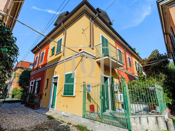 casa indipendente in vendita a Milano in zona Porta Venezia