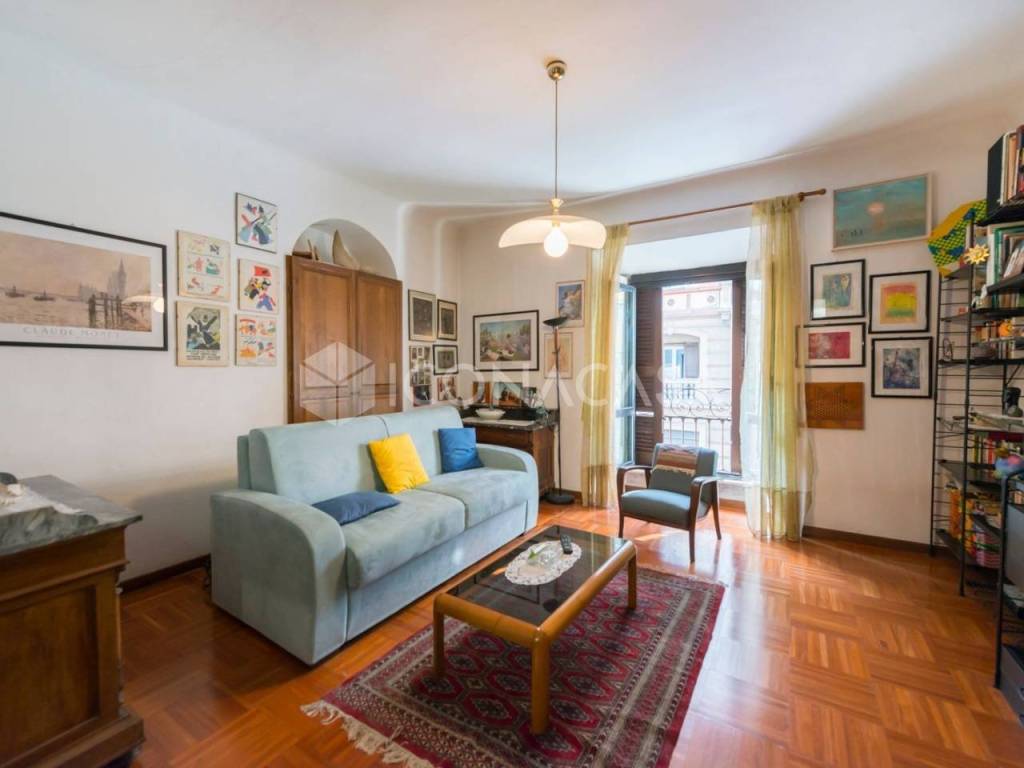 appartamento in vendita a Milano in zona Porta Venezia
