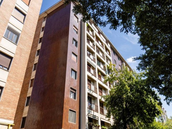 appartamento in vendita a Milano in zona San Siro