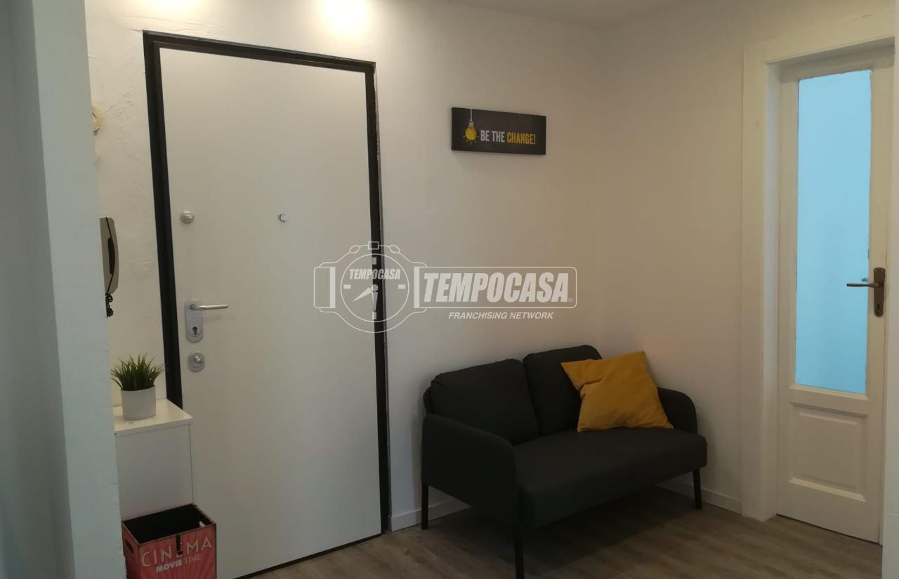 appartamento in vendita a Milano in zona Garegnano