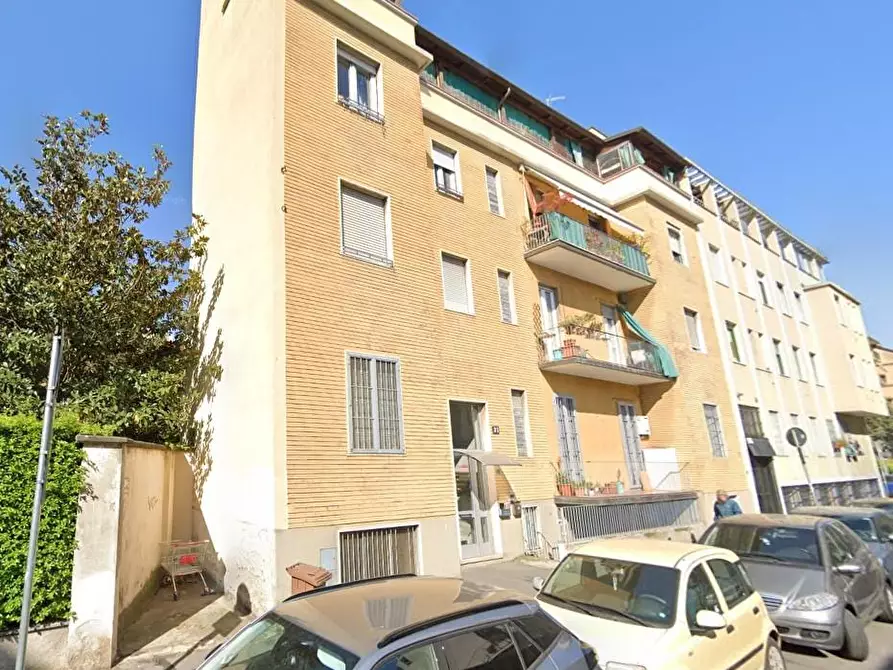 locale di sgombero in vendita a Milano