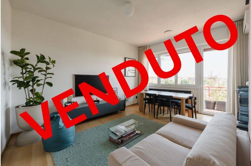appartamento in vendita a Milano in zona Famagosta