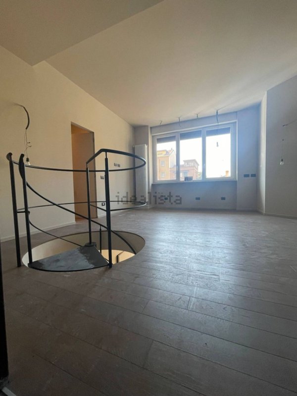 appartamento in vendita a Milano in zona Isola