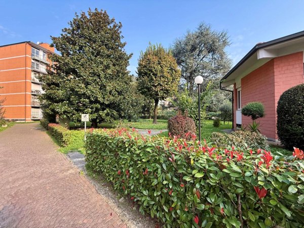 appartamento in vendita a Milano in zona Corvetto