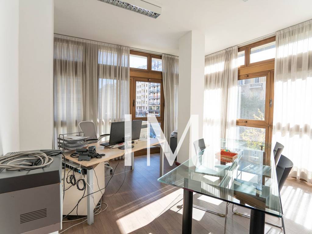 appartamento in vendita a Milano in zona Centro Direzionale