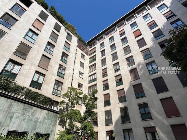 ufficio in vendita a Milano in zona Centro Direzionale