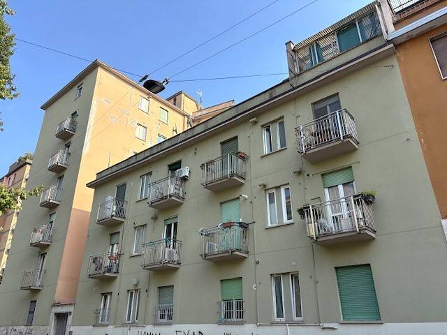 appartamento in vendita a Milano in zona Porta Vittoria