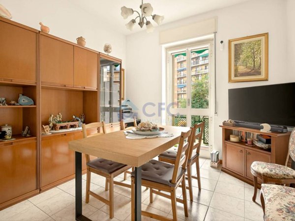 appartamento in vendita a Milano in zona Adriano