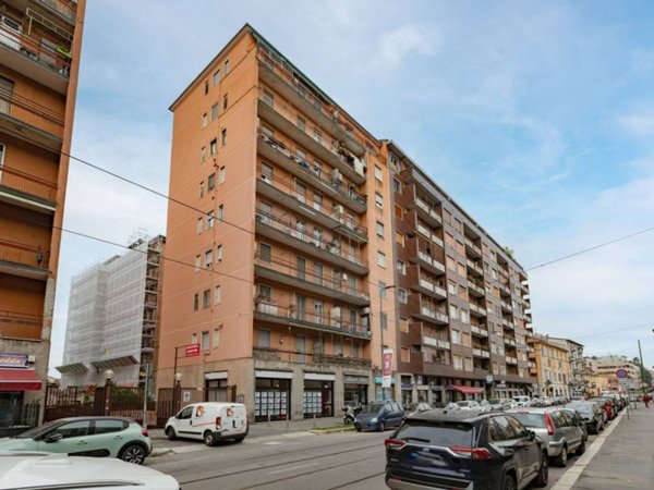 appartamento in vendita a Milano in zona Vigentino