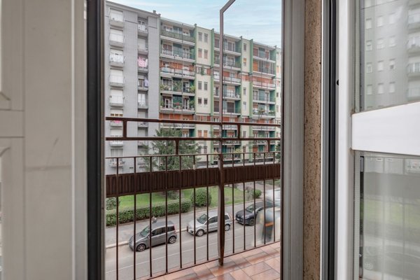 appartamento in vendita a Milano in zona Vigentino