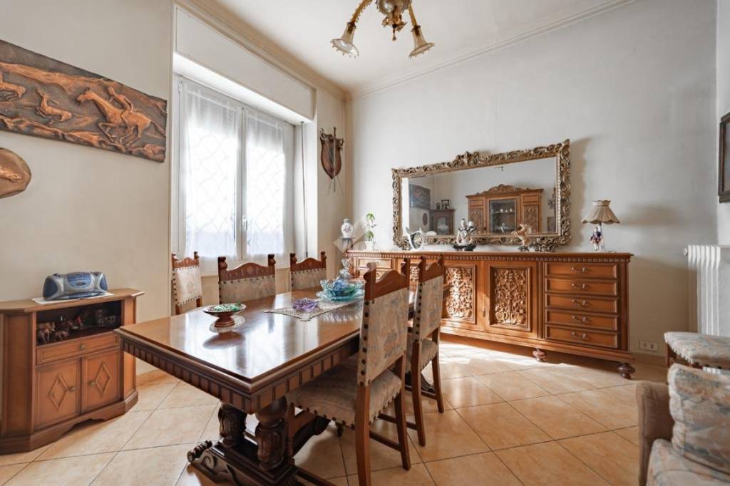 appartamento in vendita a Milano in zona Affori