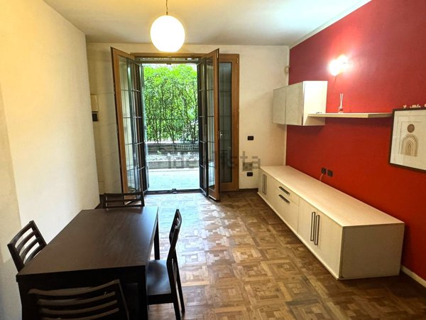 appartamento in vendita a Milano in zona Muggiano