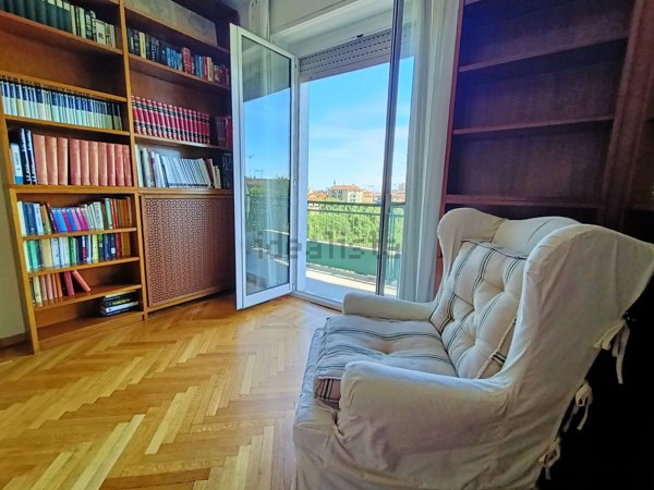 appartamento in vendita a Milano in zona Sempione