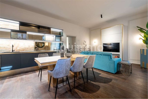 appartamento in vendita a Milano in zona Brera