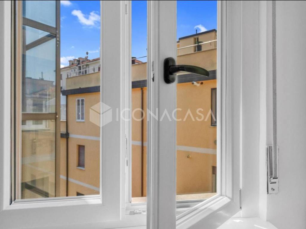 appartamento in vendita a Milano in zona Città Studi