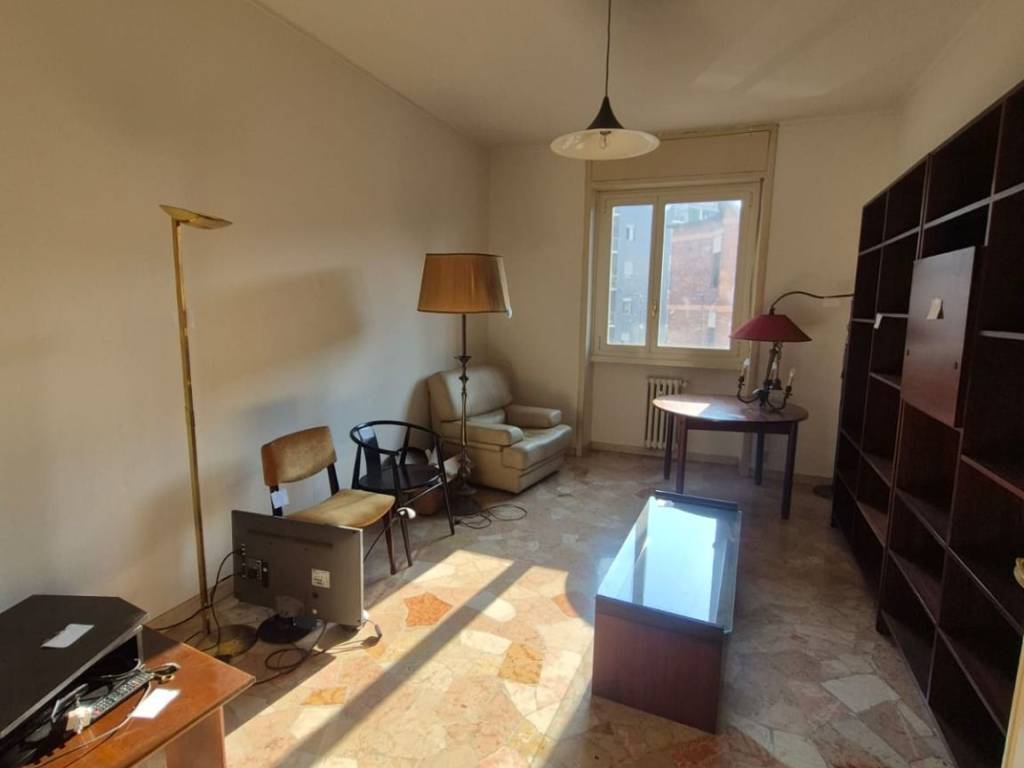 appartamento in vendita a Milano in zona Isola