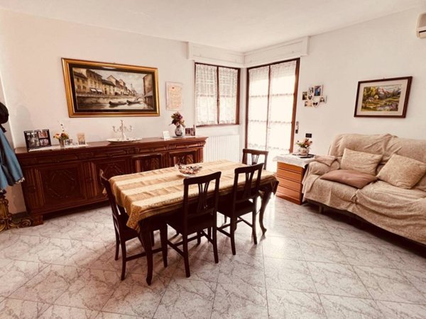 appartamento in vendita a Milano in zona Ponte Lambro