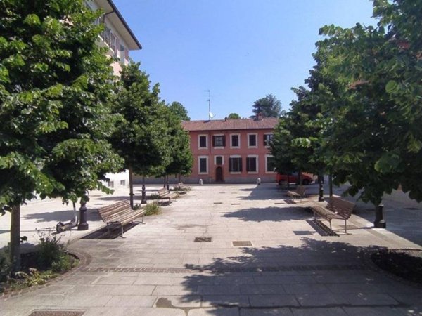 appartamento in vendita a Milano in zona Vigentino