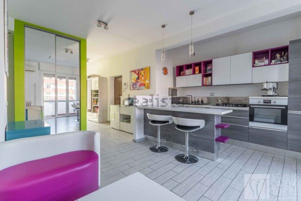 appartamento in vendita a Milano in zona Famagosta