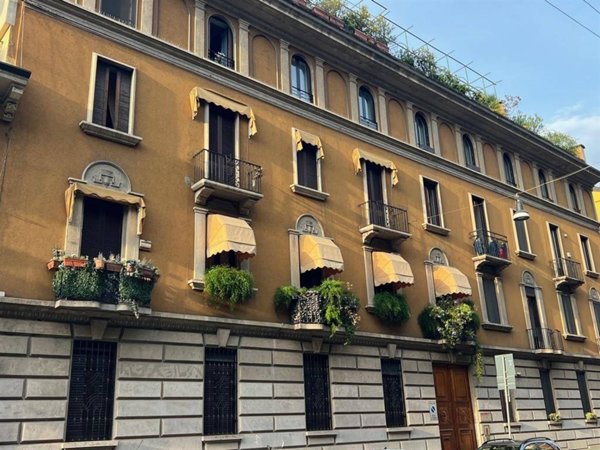 appartamento in vendita a Milano in zona Cinque Giornate