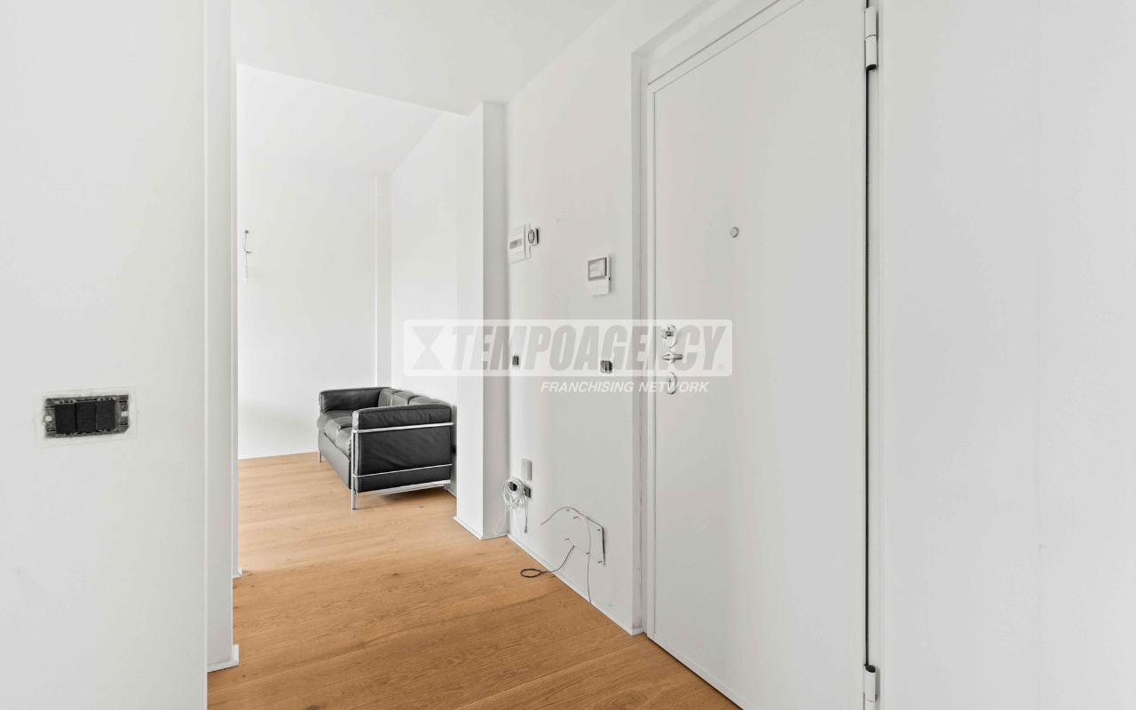 appartamento in vendita a Milano in zona Barona