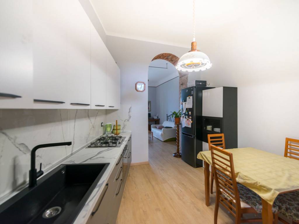 appartamento in vendita a Milano in zona Gorla