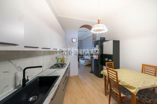 appartamento in vendita a Milano in zona Gorla