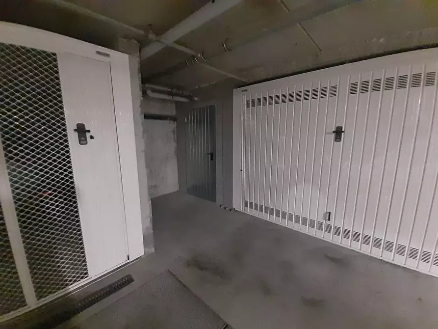 locale di sgombero in vendita a Milano