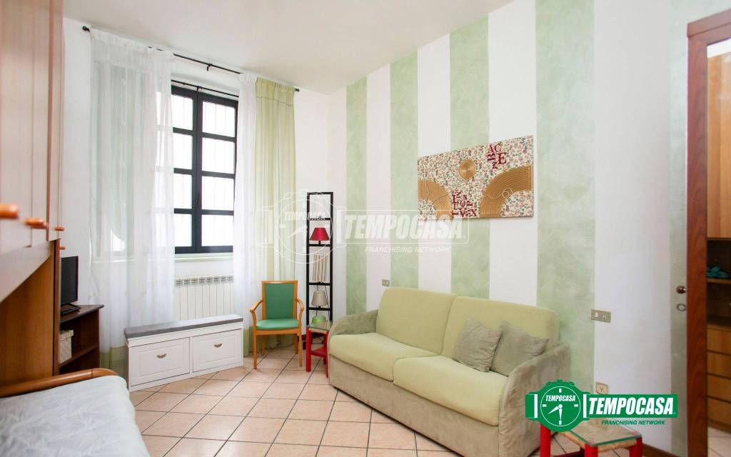 appartamento in vendita a Milano in zona Porta Ticinese