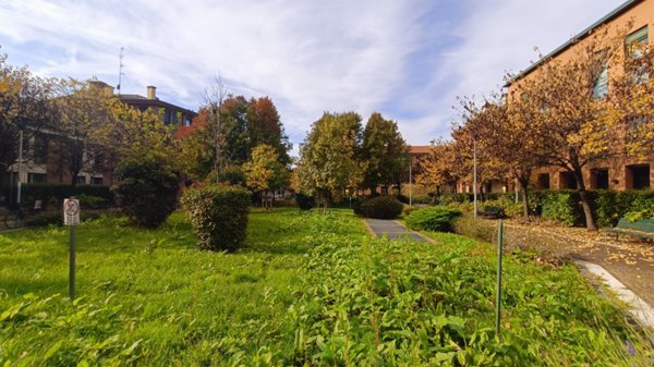 appartamento in vendita a Milano in zona Conchetta