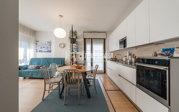 appartamento in vendita a Milano in zona Crescenzago