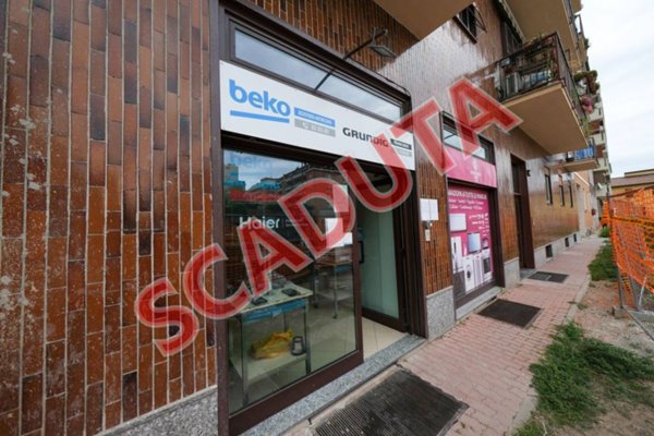 negozio in vendita a Milano