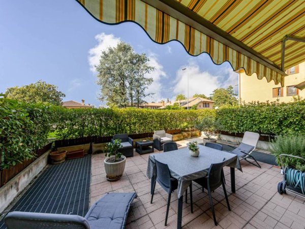 appartamento in vendita a Milano in zona Quintosole