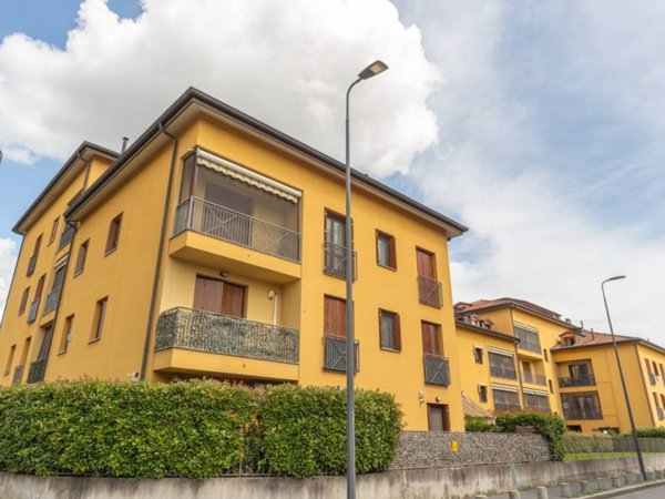 appartamento in vendita a Milano in zona Vigentino