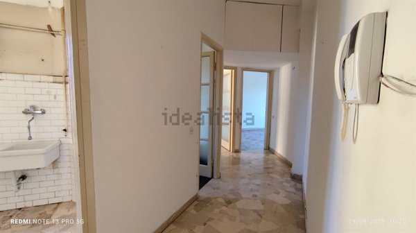 appartamento in vendita a Milano in zona Corvetto