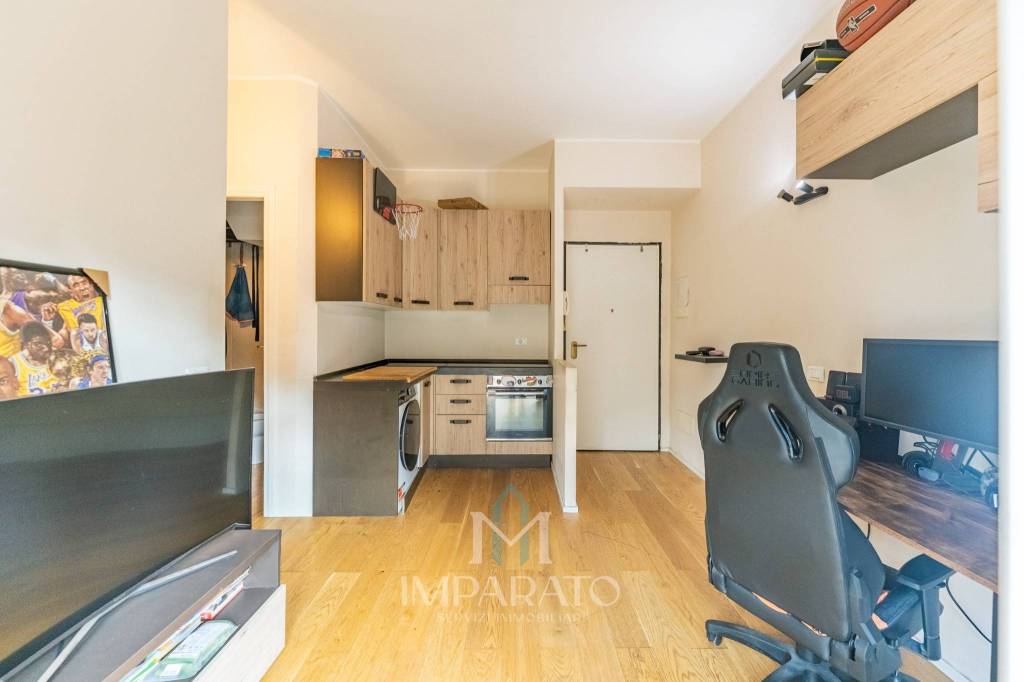 appartamento in vendita a Milano in zona Vigentino