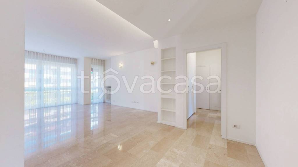 appartamento in vendita a Milano in zona Città Studi