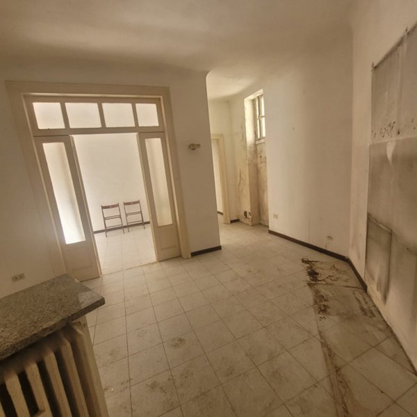 appartamento in vendita a Milano in zona Loreto