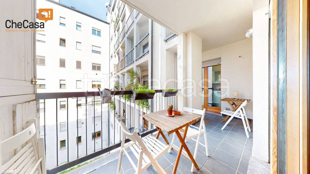 appartamento in vendita a Milano in zona Loreto