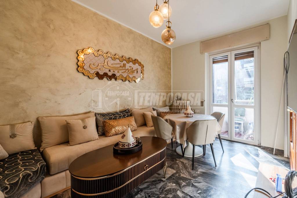 appartamento in vendita a Milano in zona Vigentino