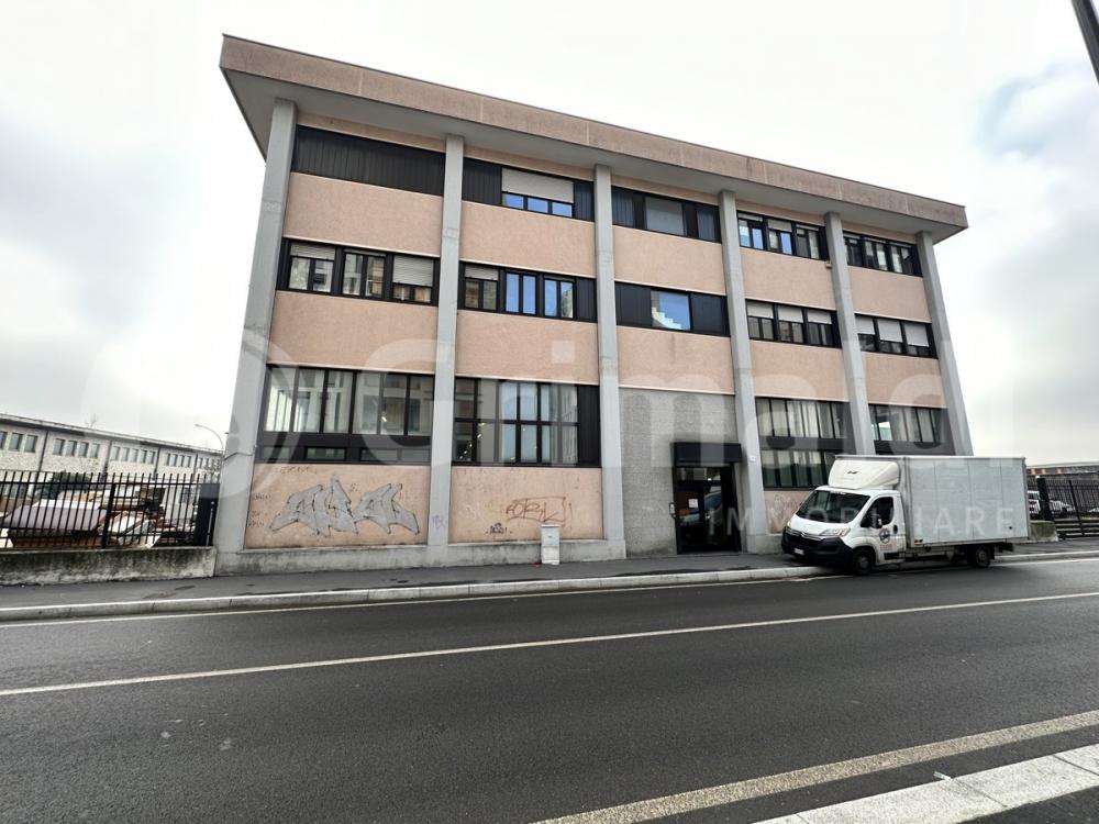 appartamento in vendita a Milano in zona Affori
