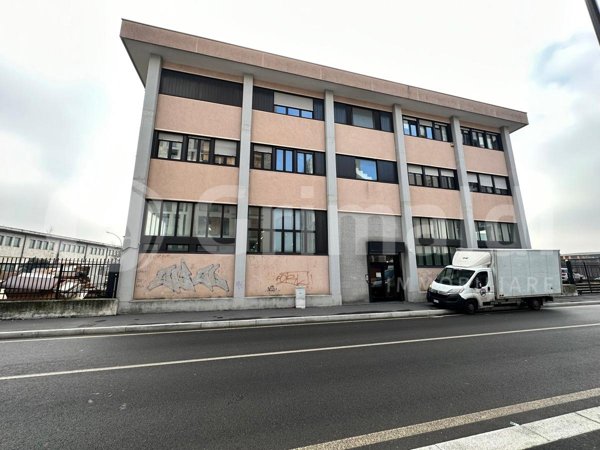 appartamento in vendita a Milano in zona Affori