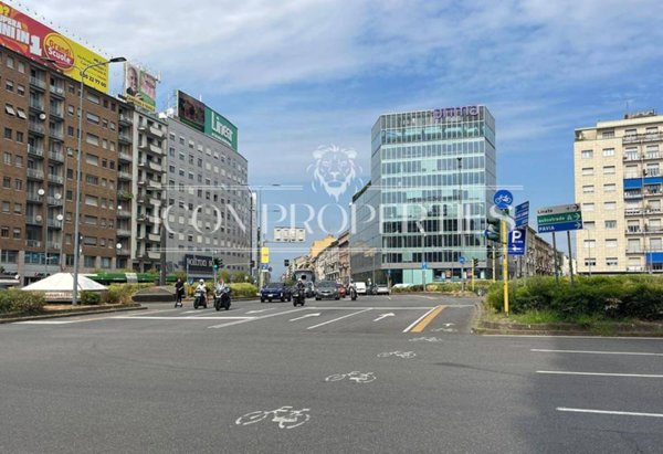 negozio in vendita a Milano in zona Loreto