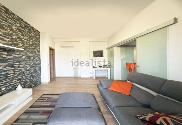 appartamento in vendita a Milano in zona Porta Genova