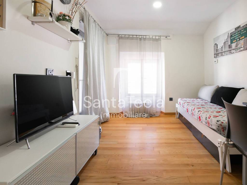 appartamento in vendita a Milano in zona Porta Genova