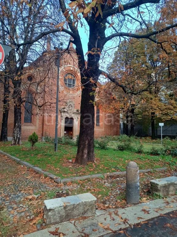 appartamento in vendita a Milano in zona Porta Vittoria