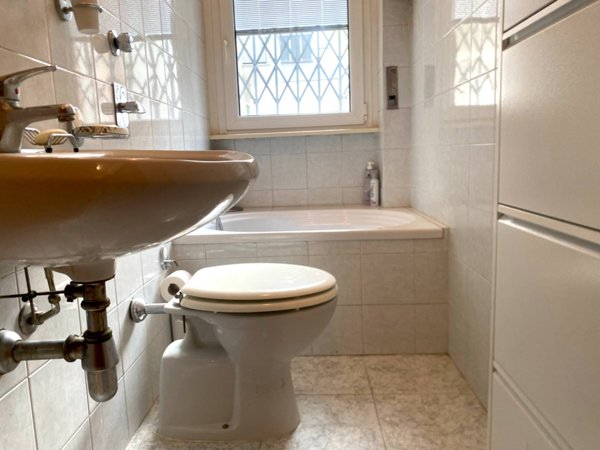 appartamento in vendita a Milano in zona Isola