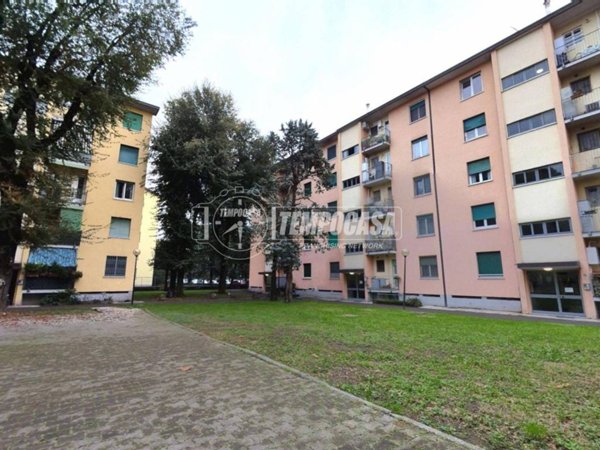 appartamento in vendita a Milano in zona Forlanini